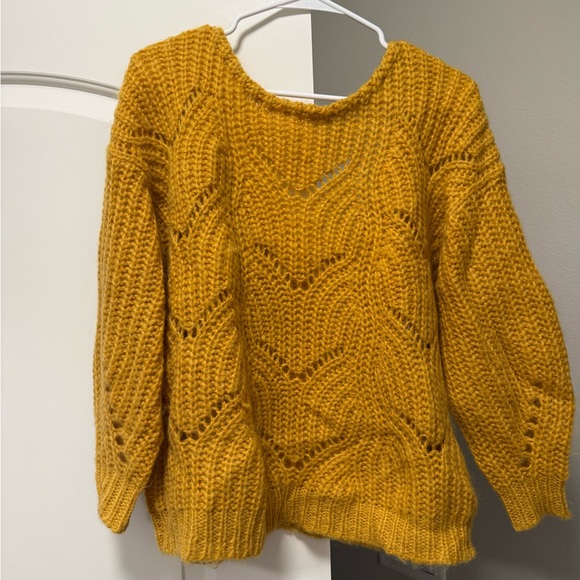 Sezane Simone Jumper in Yellow - Picture 3 of 7